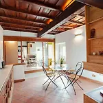 38 Vicolo De\' Cinque